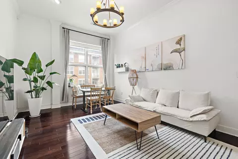 187 Warren St #306, Jersey City, NJ 07302