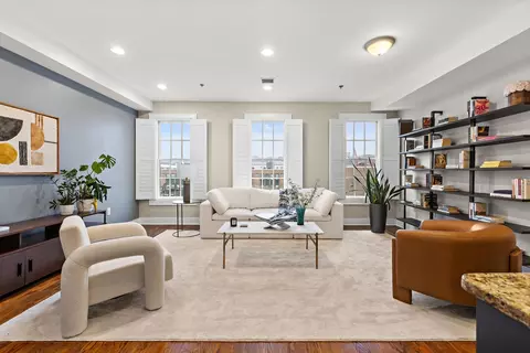 1107 Willow Ave #3, Hoboken, NJ 07030
