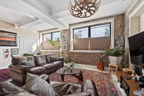 300 Communipaw Ave #32, Jersey City, NJ 07304