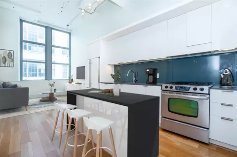 50 Dey St #334, Jersey City, NJ 07306