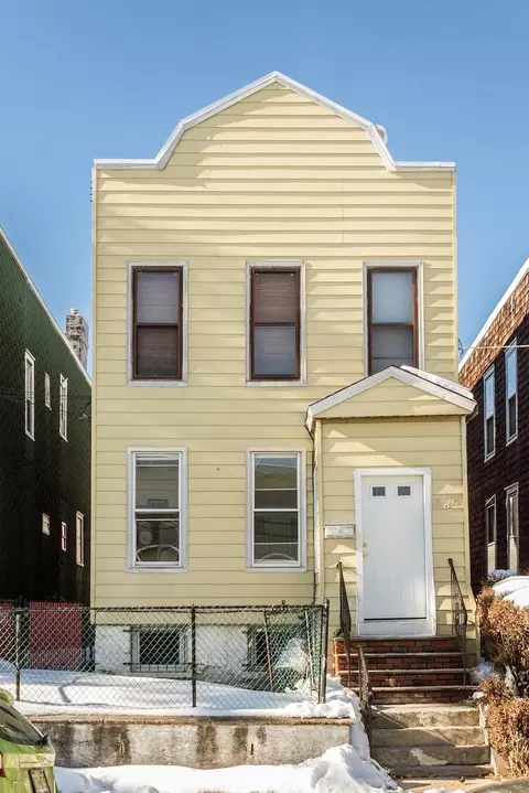 385 Princeton Ave, Jersey City, NJ 07305