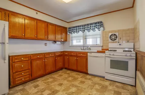173 Cambridge Ave, Jersey City, NJ 07307