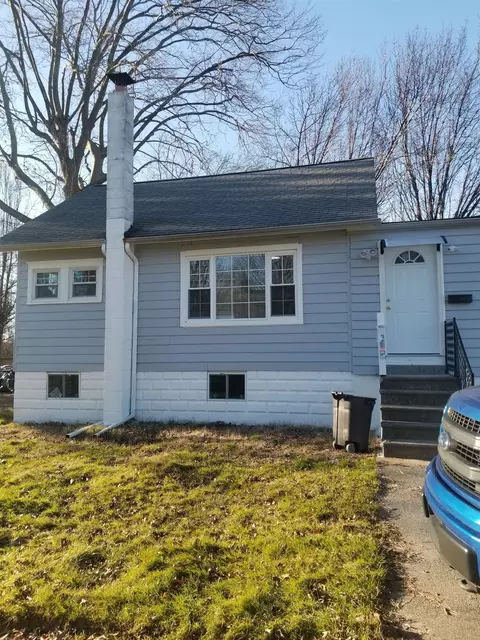 105 Broad St, Deepwater, NJ 08023