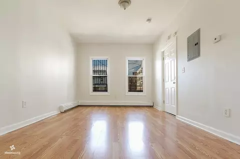 60 Dwight St, Jersey City, NJ 07305