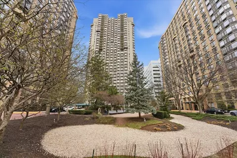 45 River Dr S #311, Jersey City, NJ 07310