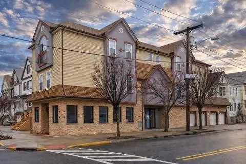 687 Avenue A #201, Bayonne, NJ 07002