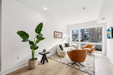 1003 Summit Ave #1, Jersey City, NJ 07307