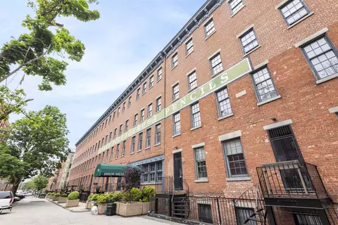 227 Christopher Columbus Dr #332B, Jersey City, NJ 07302