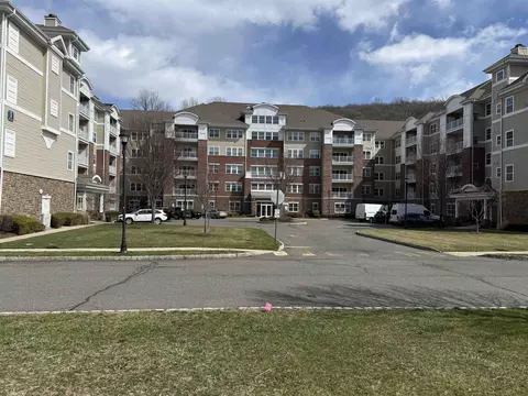 1118 Warrens Way, Wanaque, NJ 07465