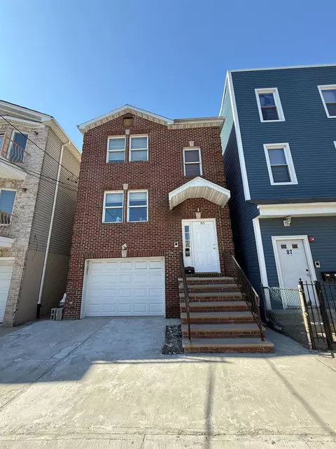 85 Oakland Ave #2, Jersey City, NJ 07306