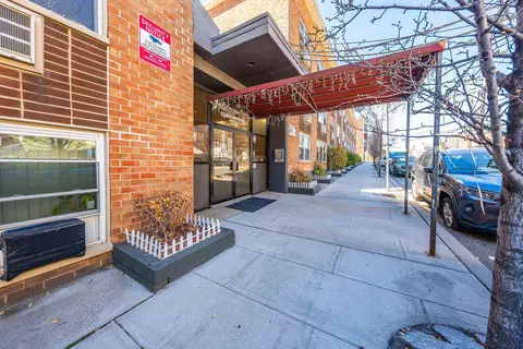 133 33rd St #3M, Union City, NJ 07087