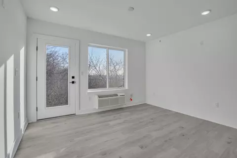 2601 Jane St #301, North Bergen, NJ 07047