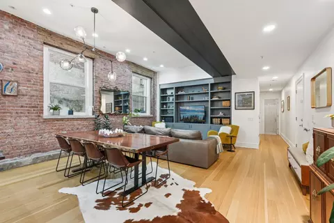 260 1st St #1B, Jersey City, NJ 07302