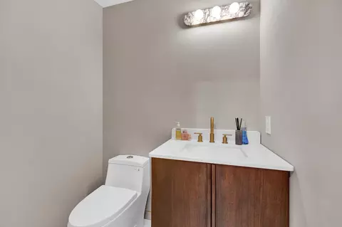 35 Riverview Ct #35, Secaucus, NJ 07094 photo 21