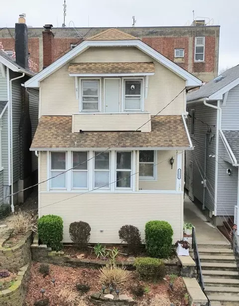 1131 43rd St, North Bergen, NJ 07047