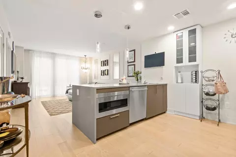 201 Luis M Marin Blvd #4120, Jersey City, NJ 07302