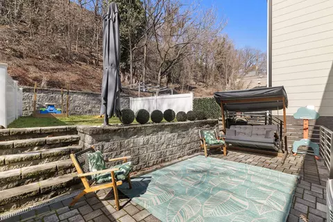 504 Undercliff Ave, Edgewater, NJ 07020 photo 38