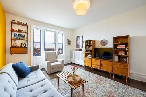 2672 Kennedy Blvd #501, Jersey City, NJ 07306