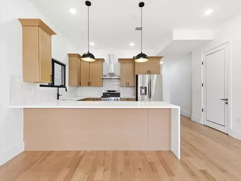68 Jordan Ave #2, Jersey City, NJ 07306