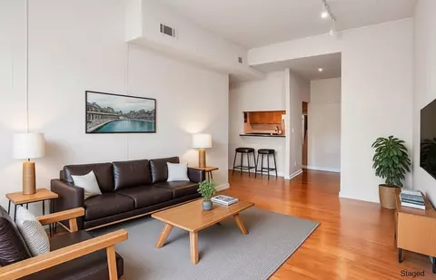 186 Wayne St #320D, Jersey City, NJ 07302