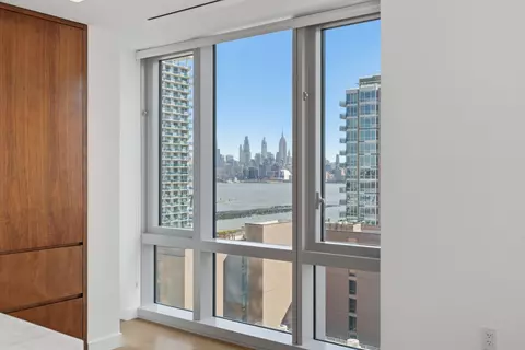 75 Park Ln S #1007, Jersey City, NJ 07310