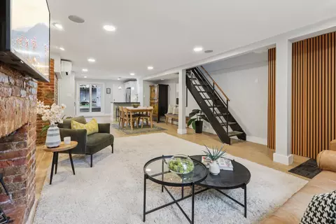 296 12 6th St, Jersey City, NJ 07302