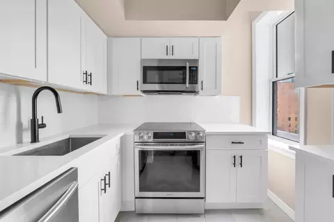 6816 Bellevue Ave #3A, Guttenberg, NJ 07093