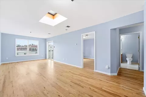 220 Jefferson St #4B, Hoboken, NJ 07030