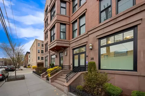28 Bright St #307, Jersey City, NJ 07302