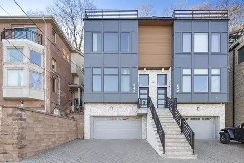 640 Undercliff Ave, Edgewater, NJ 07020