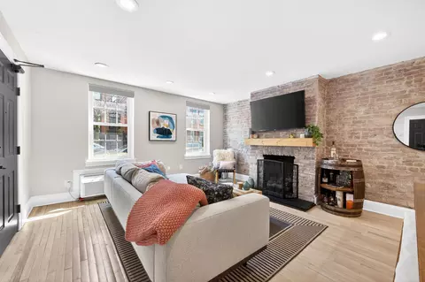 112 Bloomfield St #1, Hoboken, NJ 07030