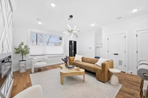 865 Summit Ave, Jersey City, NJ 07307