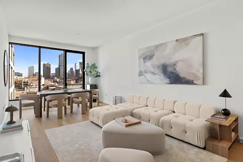 387 8th St #3F, Jersey City, NJ 07302