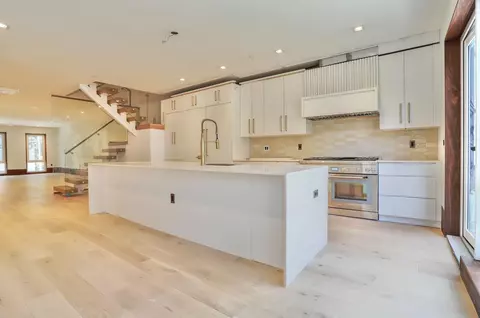 87 Jefferson St #1, Hoboken, NJ 07030