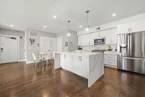 123 Jackson St #5A, Hoboken, NJ 07030