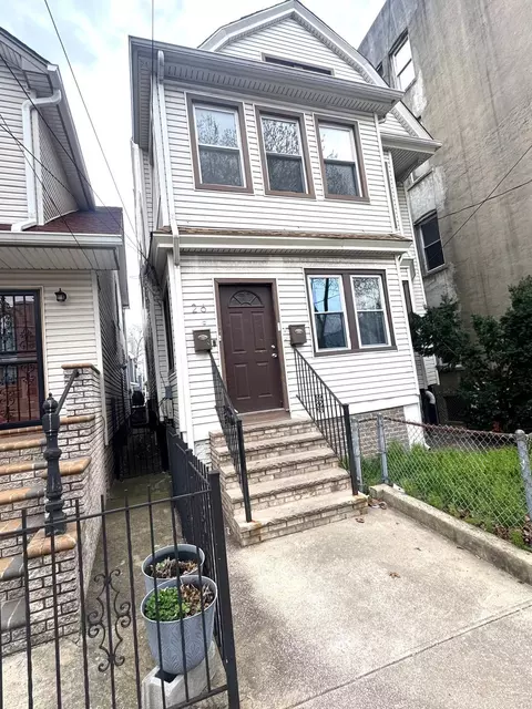 26 Olean Ave, Jersey City, NJ 07304