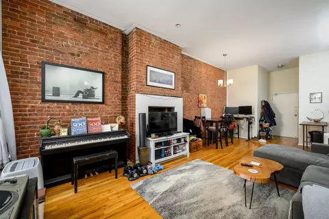 264 9th St #1Q, Jersey City, NJ 07302