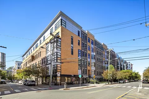1100 Adams St #613, Hoboken, NJ 07030