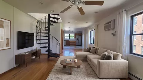 4905 Park Ave #4D, Union City, NJ 07087