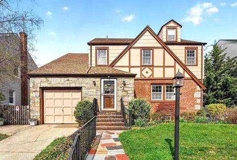 68 Ilford Ave, North Arlington, NJ 07031