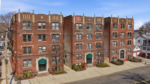 803 Avenue A #3A, Bayonne, NJ 07002