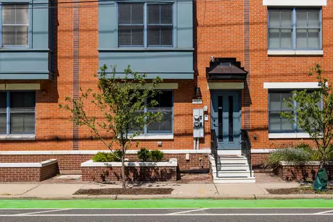 306 Grand St #1, Jersey City, NJ 07302