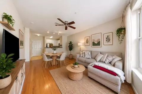 15 Warren St #219, Jersey City, NJ 07302