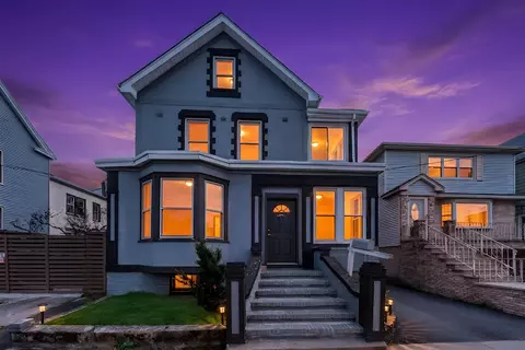 12 Juliette St, Bayonne, NJ 07002