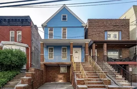 91 Clifton Pl, Jersey City, NJ 07304
