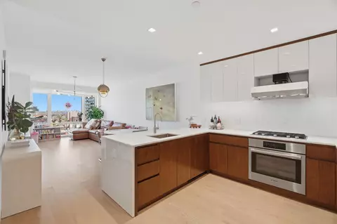 75 Park Ln S #2302, Jersey City, NJ 07310
