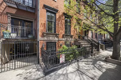 160 10th St, Hoboken, NJ 07030
