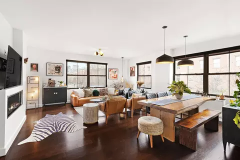 1 Greene St #212, Jersey City, NJ 07302