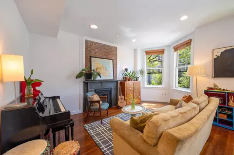 126 Bright St #201, Jersey City, NJ 07302