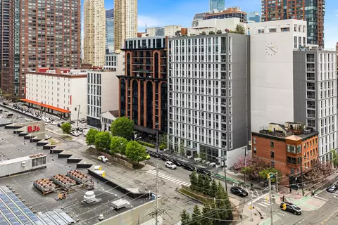 159 2nd St #1104, Jersey City, NJ 07302